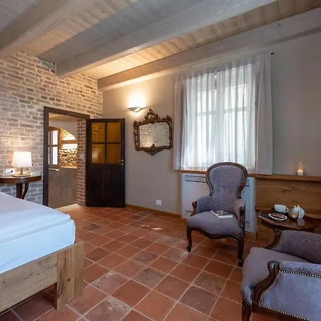 Hotel Sunstar Hotel Piemont Castello Di Villa 4*