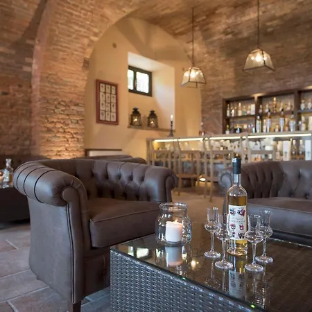 Sunstar Hotel Piemont Castello Di Villa Hotel 4*