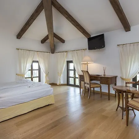 Sunstar Hotel Piemont Castello Di Villa Hotel Isola d'Asti