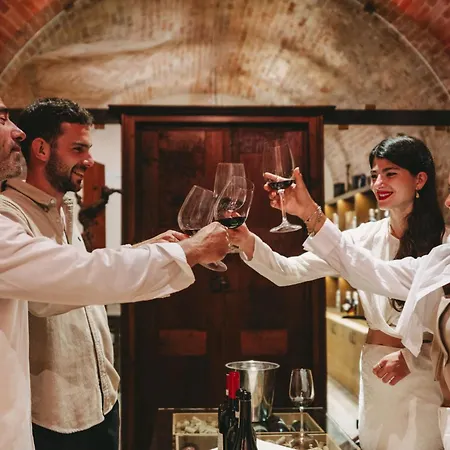 Sunstar Piemont Castello Di Isola d'Asti