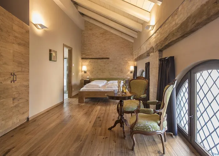 Sunstar Hotel Piemont Castello Di Villa Hotel